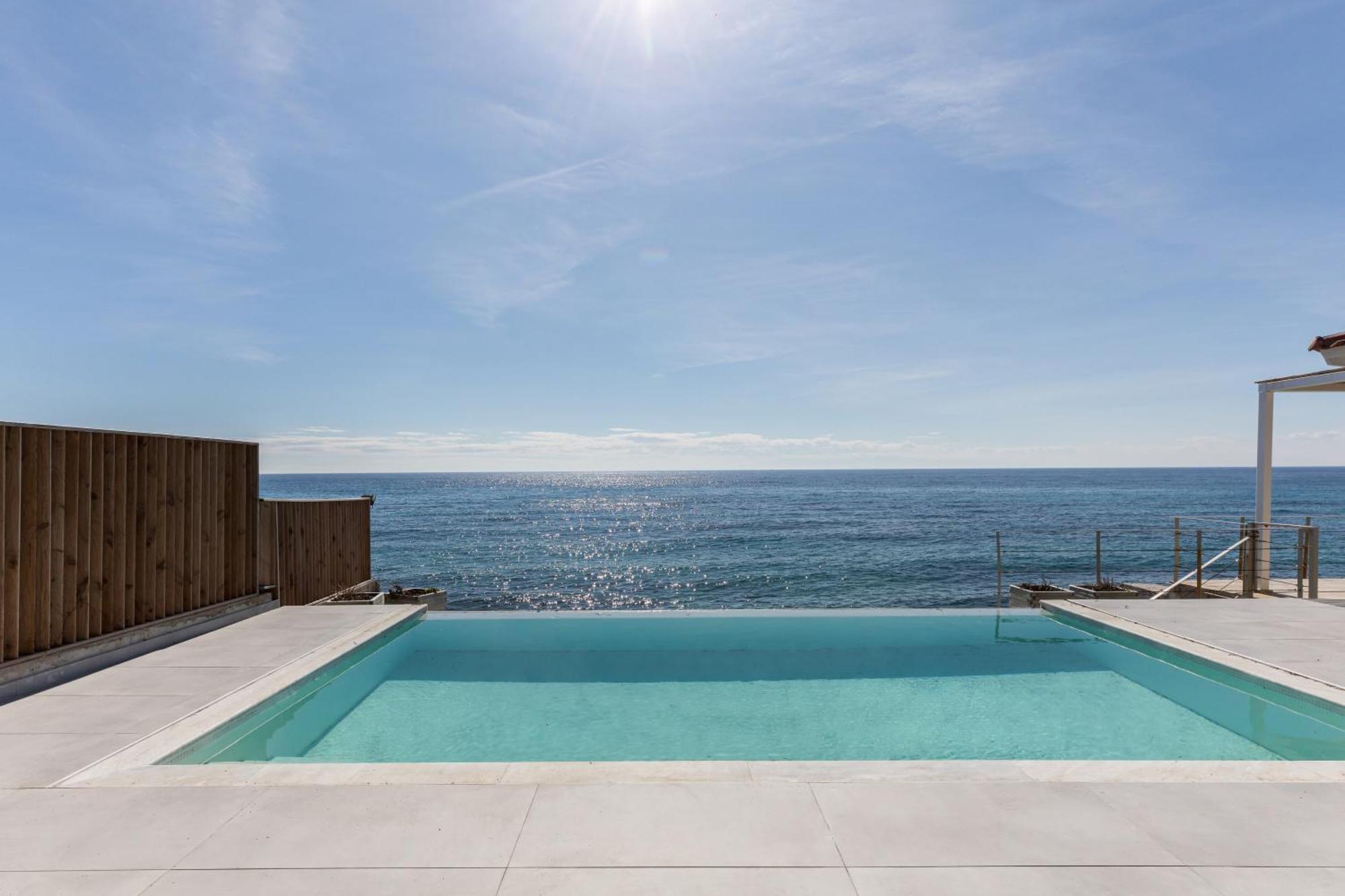Willa Melivia Seafront Nea Skioni