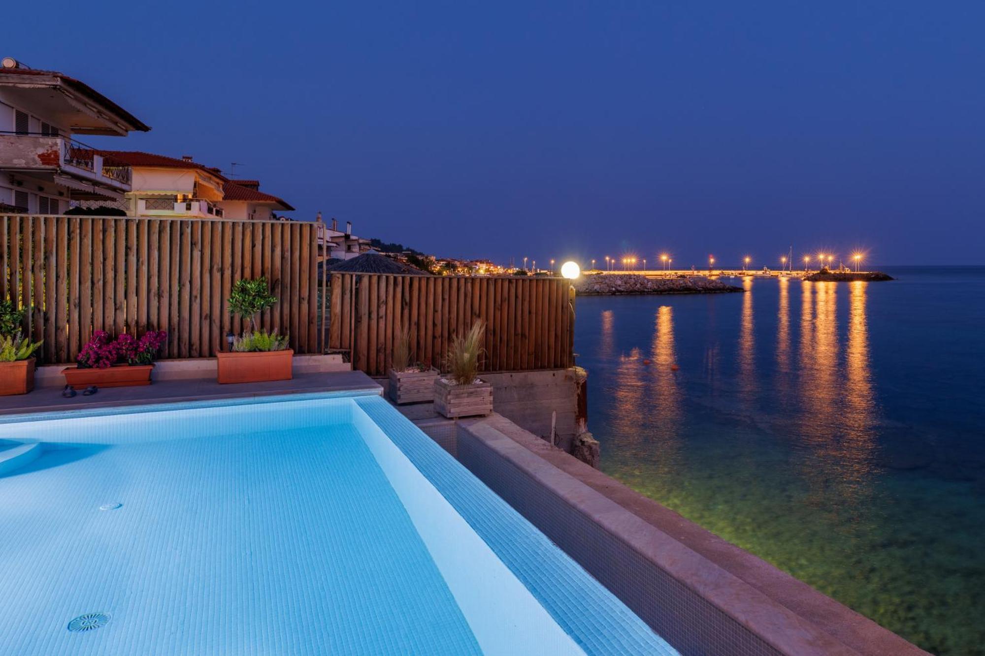 Melivia Seafront *